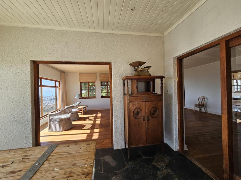 6 Bedroom Property for Sale in Da Gama Bay Western Cape